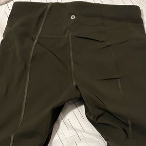 Lululemon crop
